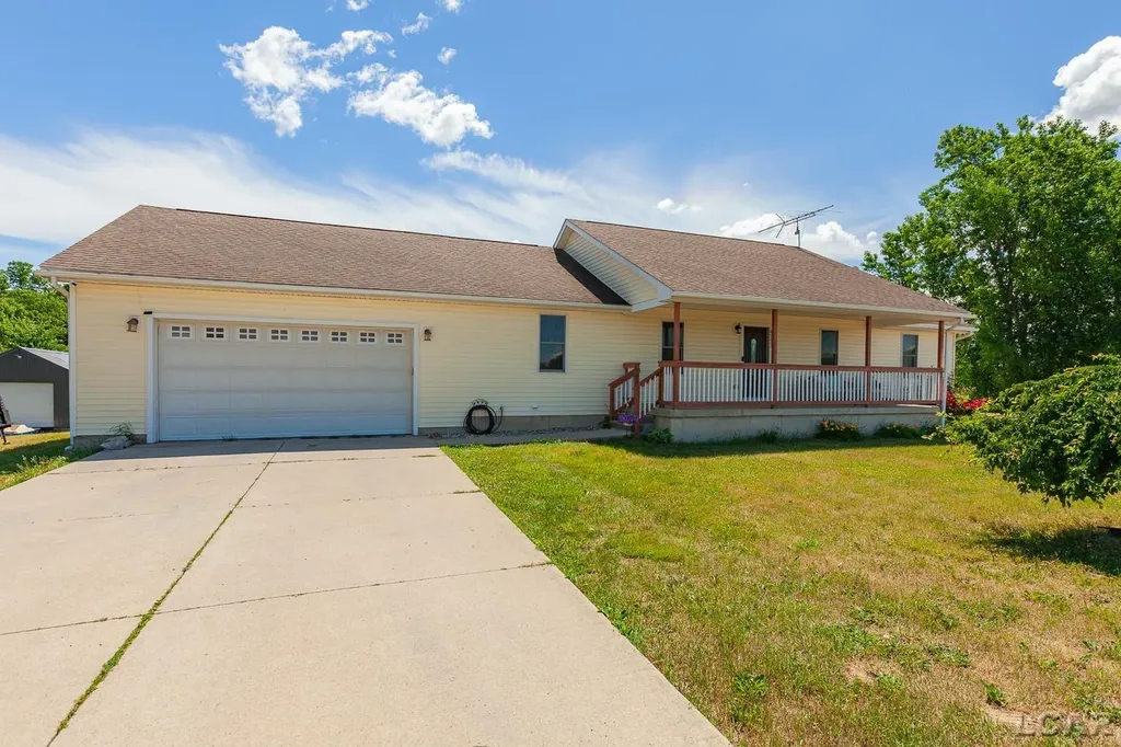 4753 Holloway Road Raisin Township MI 49221