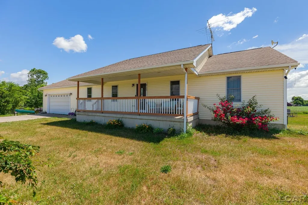 4753 Holloway Road Raisin Township MI 49221