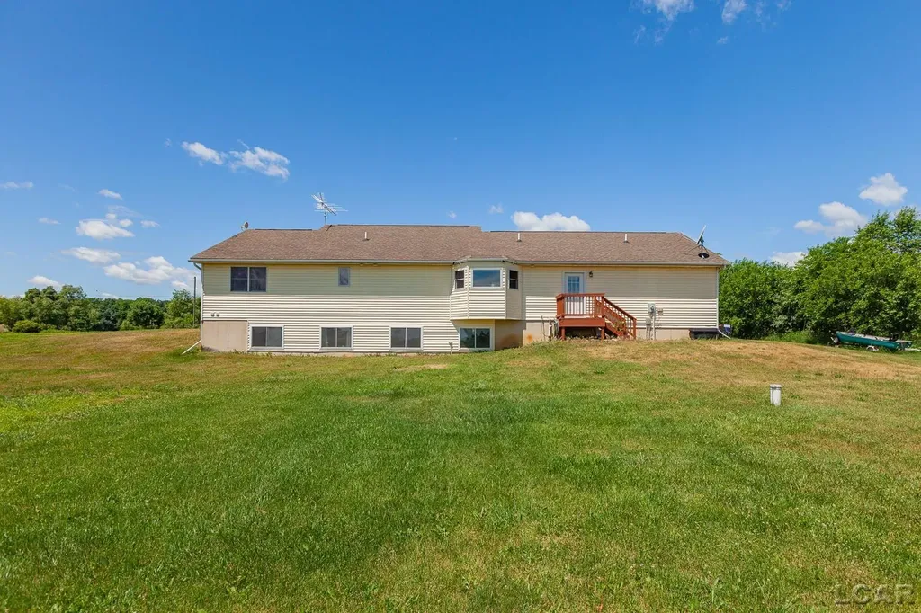 4753 Holloway Road Raisin Township MI 49221