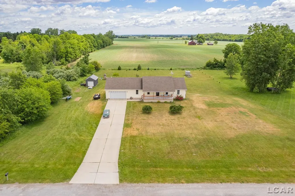 4753 Holloway Road Raisin Township MI 49221