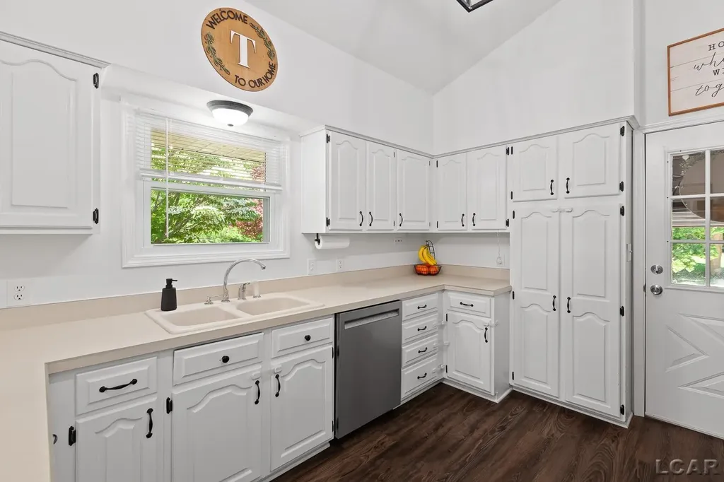 8826 Hawthorne Drive Tecumseh Township MI 49221