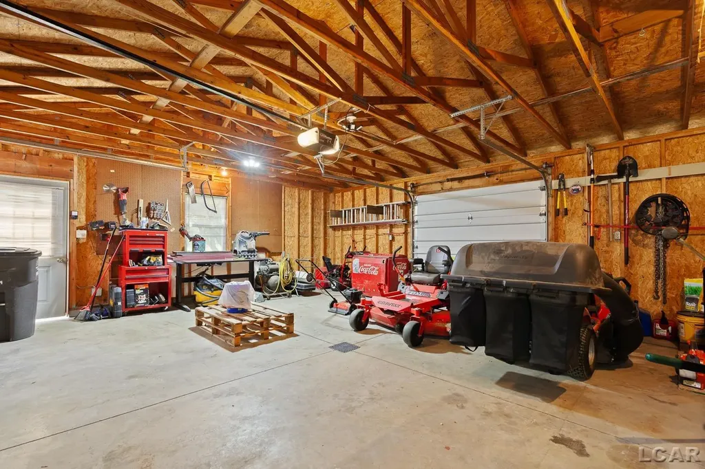 8826 Hawthorne Drive Tecumseh Township MI 49221