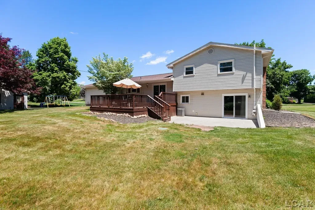 8826 Hawthorne Drive Tecumseh Township MI 49221