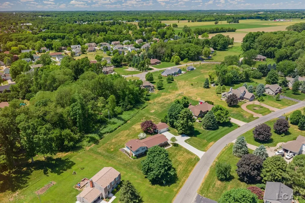 8826 Hawthorne Drive Tecumseh Township MI 49221