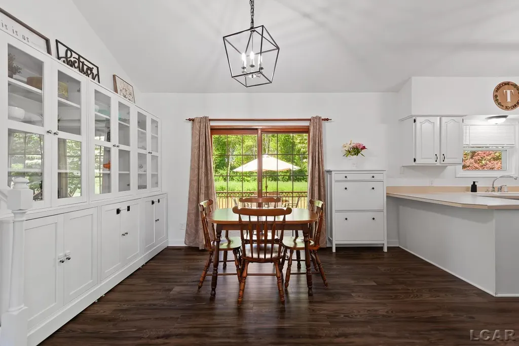 8826 Hawthorne Drive Tecumseh Township MI 49221