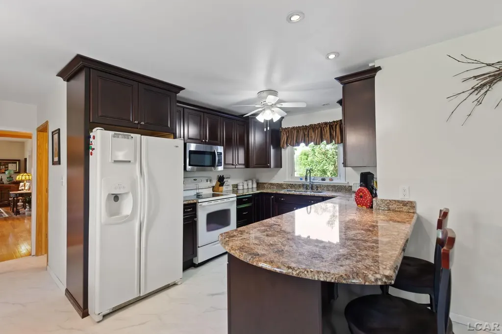 807 Conklin Drive Tecumseh City MI 49286
