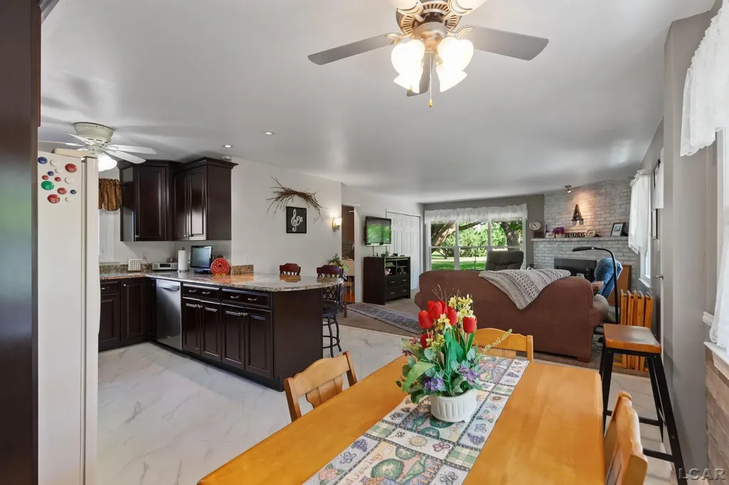 807 Conklin Drive Tecumseh City MI 49286
