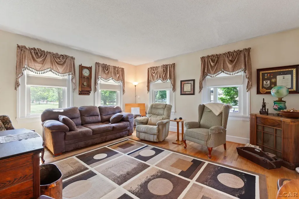 807 Conklin Drive Tecumseh City MI 49286