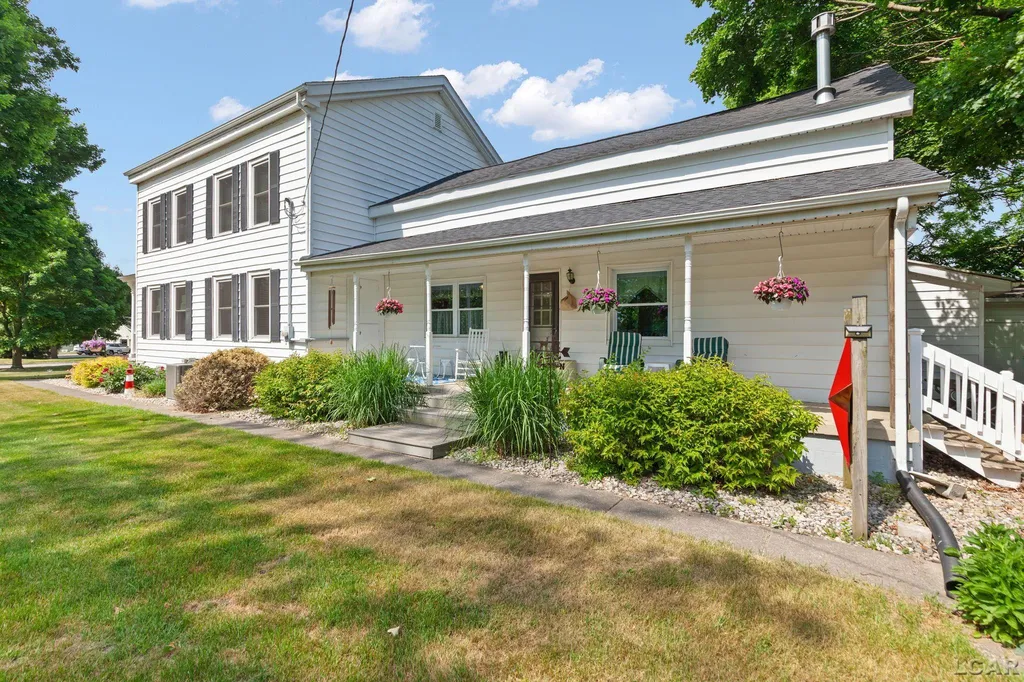 807 Conklin Drive Tecumseh City MI 49286