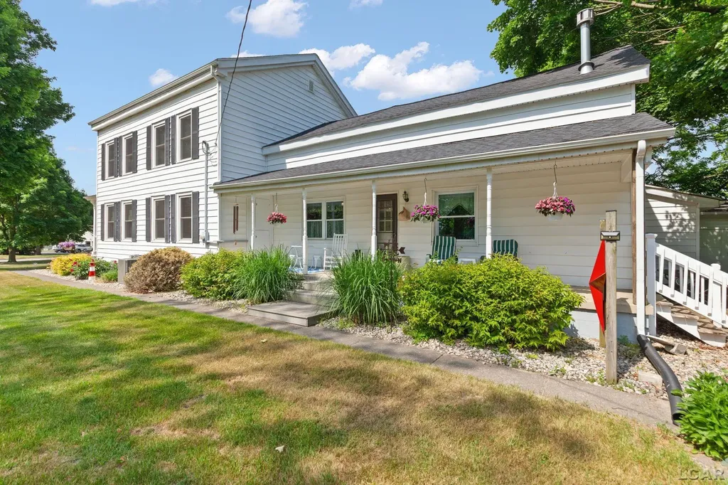 807 Conklin Drive Tecumseh City MI 49286