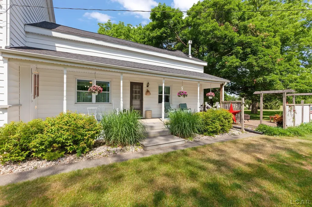 807 Conklin Drive Tecumseh City MI 49286