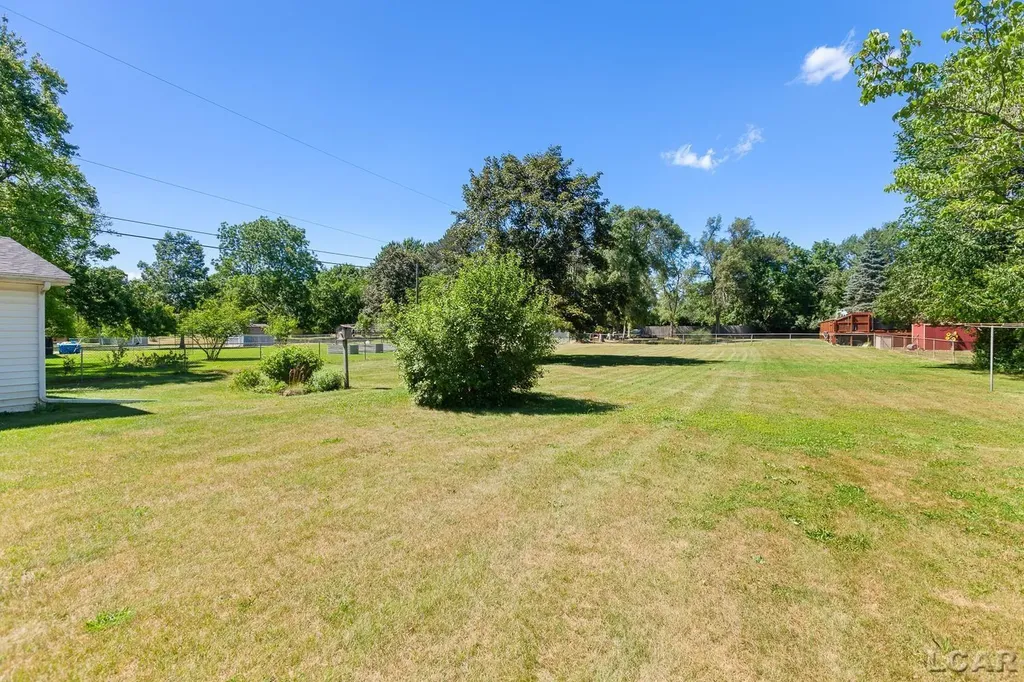 1205 Shady Lane Tecumseh City MI 49286