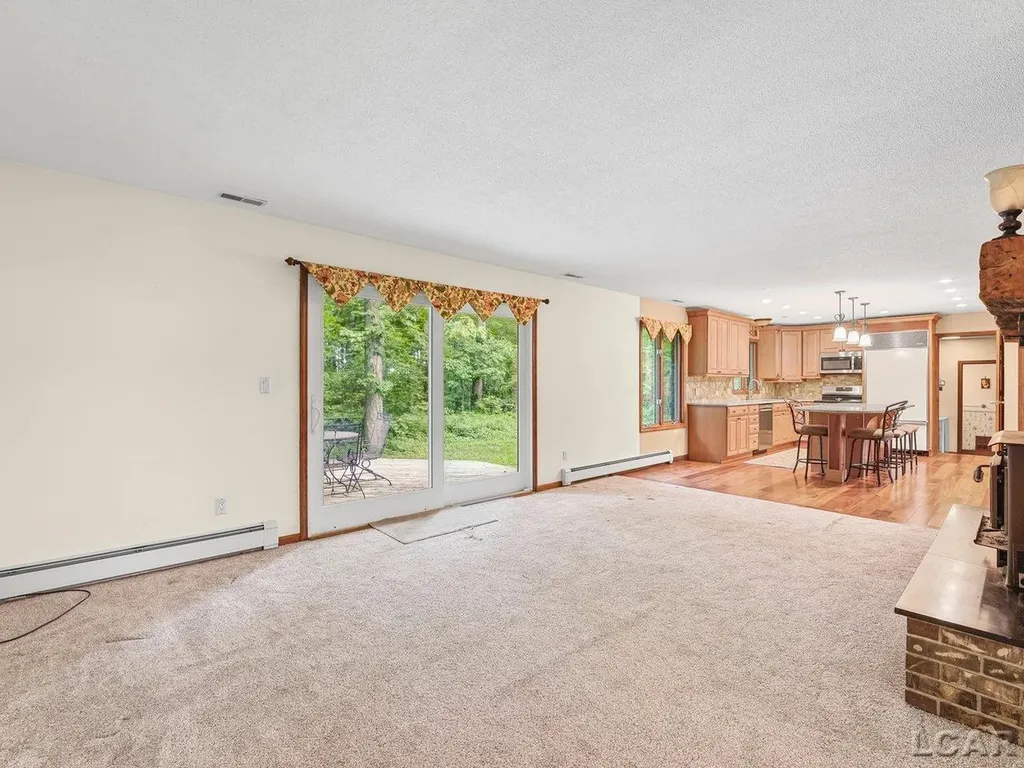 5944 Riga Highway Blissfield Township MI 49228