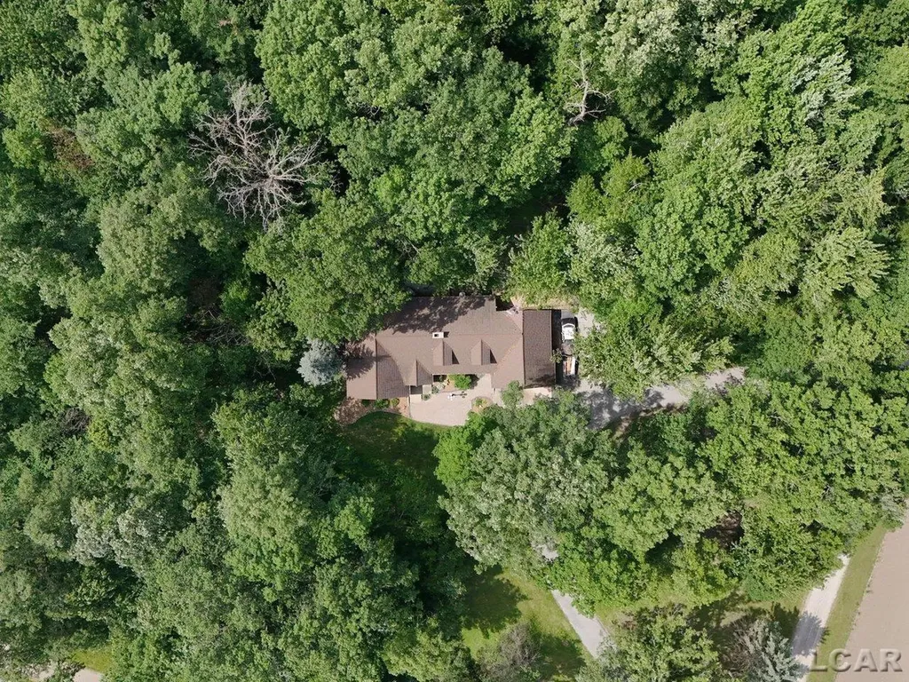 5944 Riga Highway Blissfield Township MI 49228