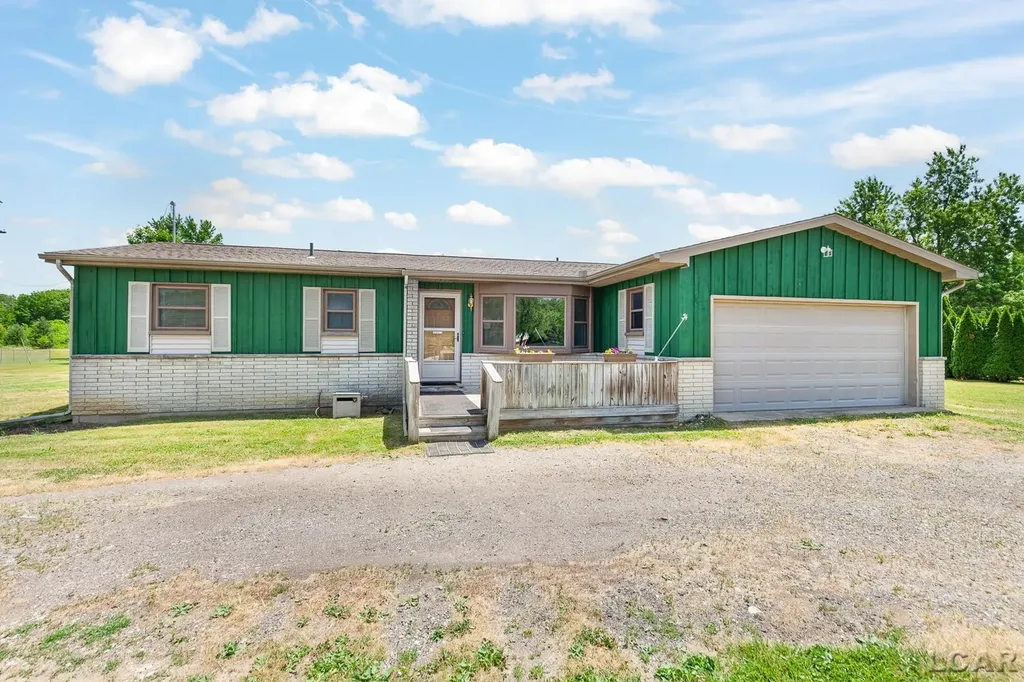 9473 Britton Highway Macon Township MI 49286