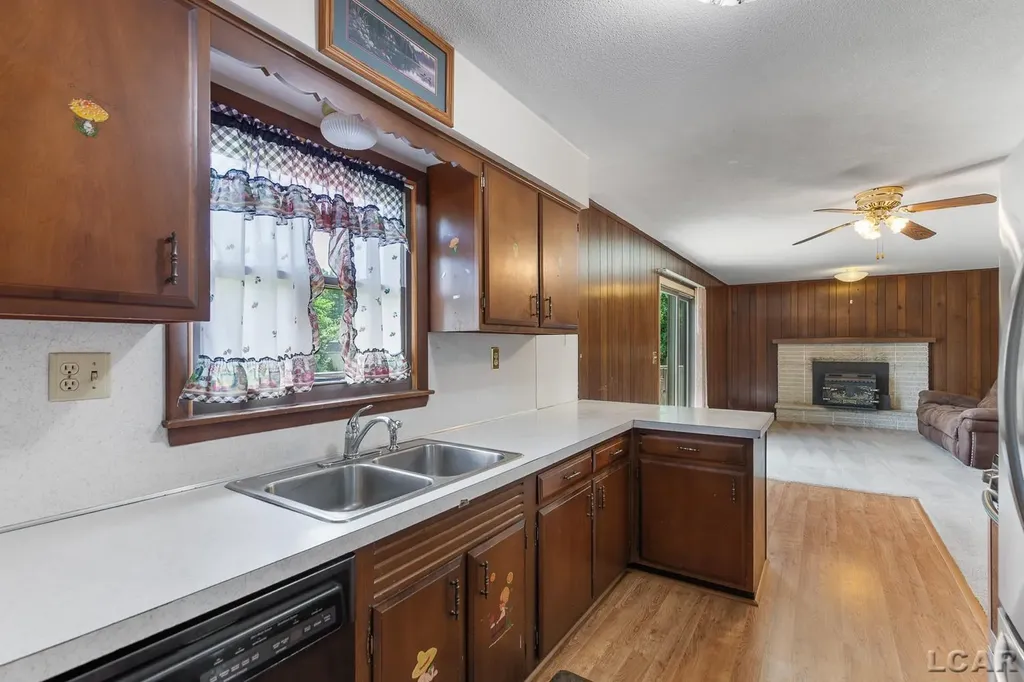 9473 Britton Highway Macon Township MI 49286