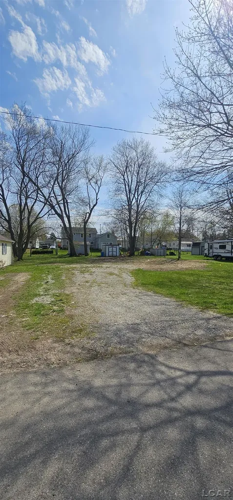 225 E Third Street Onsted Village MI 49265