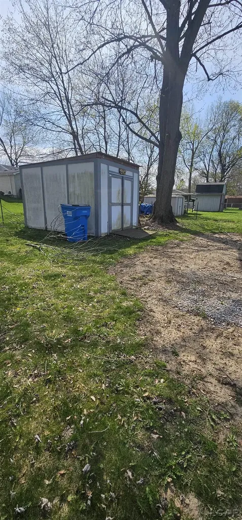 225 E Third Street Onsted Village MI 49265