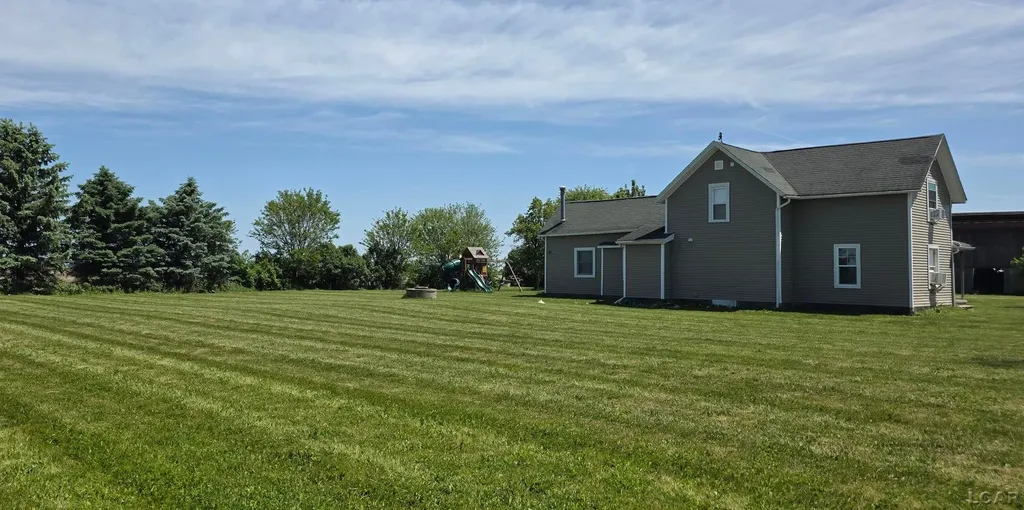 9110 Holloway Road Ridgeway Township MI 49229