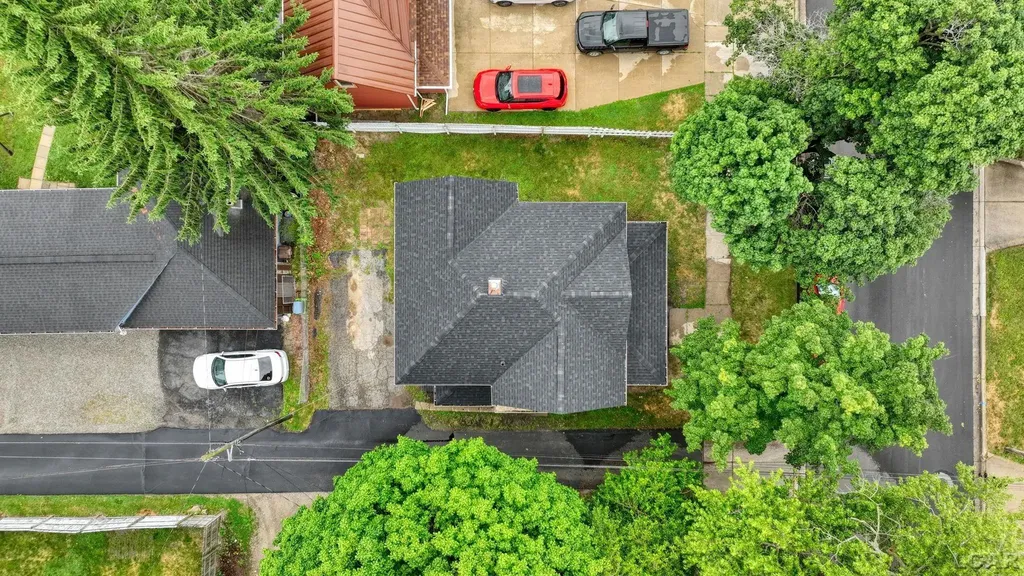121 Dallas Street Adrian City MI 49221