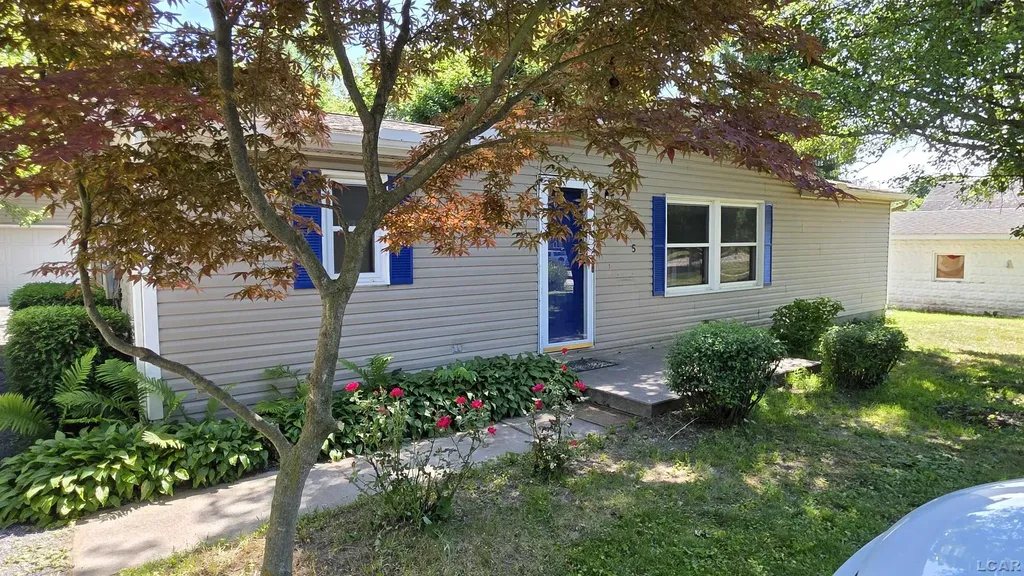 715 W Main Street Morenci City MI 49256