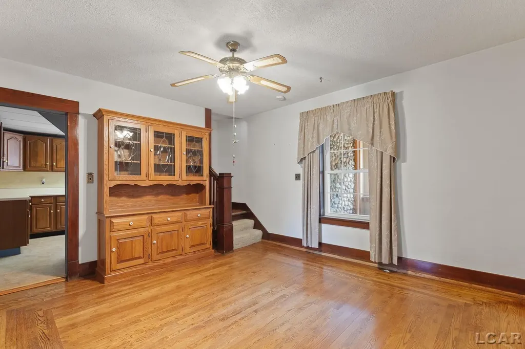302 Croswell Street Adrian City MI 49221