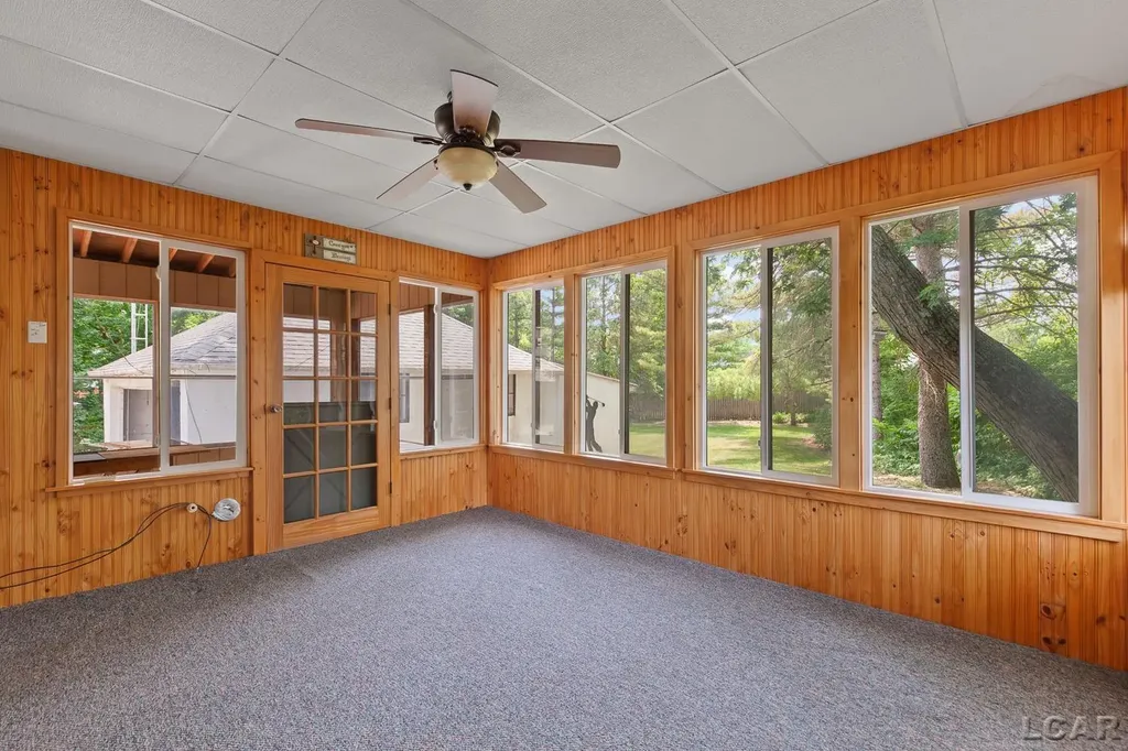 302 Croswell Street Adrian City MI 49221