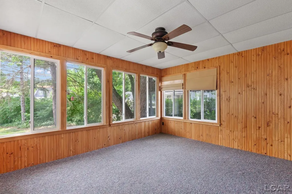 302 Croswell Street Adrian City MI 49221