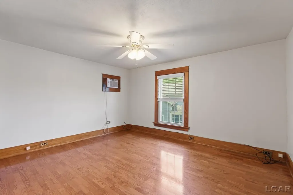 302 Croswell Street Adrian City MI 49221