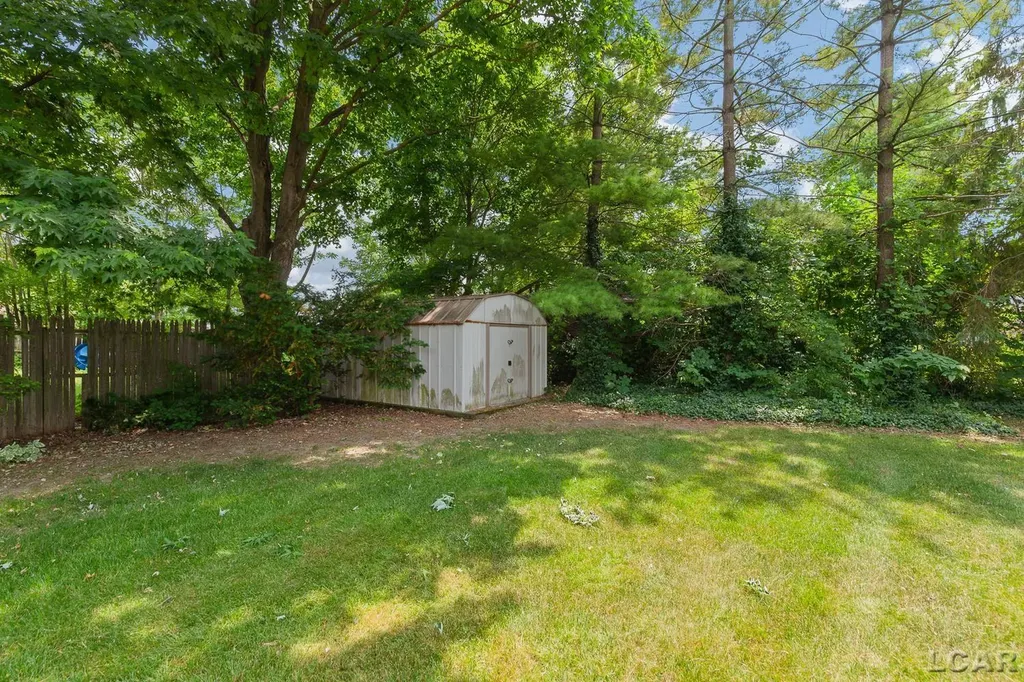 302 Croswell Street Adrian City MI 49221