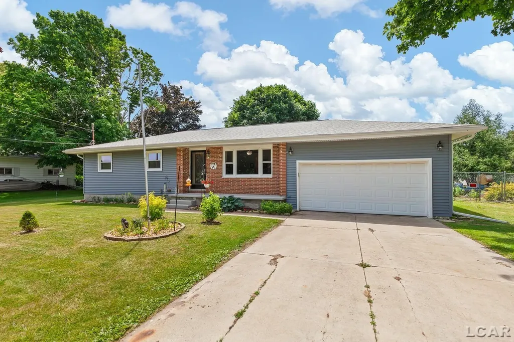 1112 Jane Street Tecumseh City MI 49286