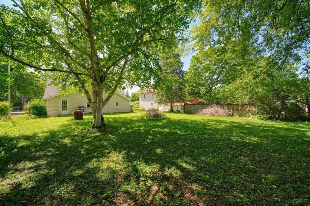 215 S Jackson Street Addison Village MI 49220