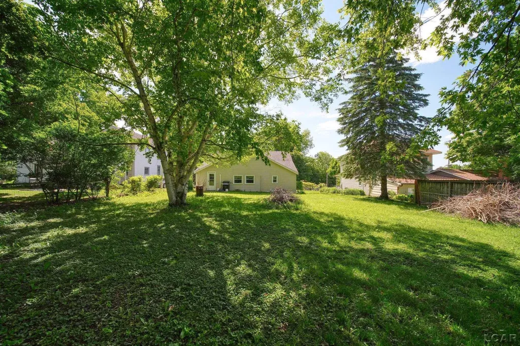 215 S Jackson Street Addison Village MI 49220