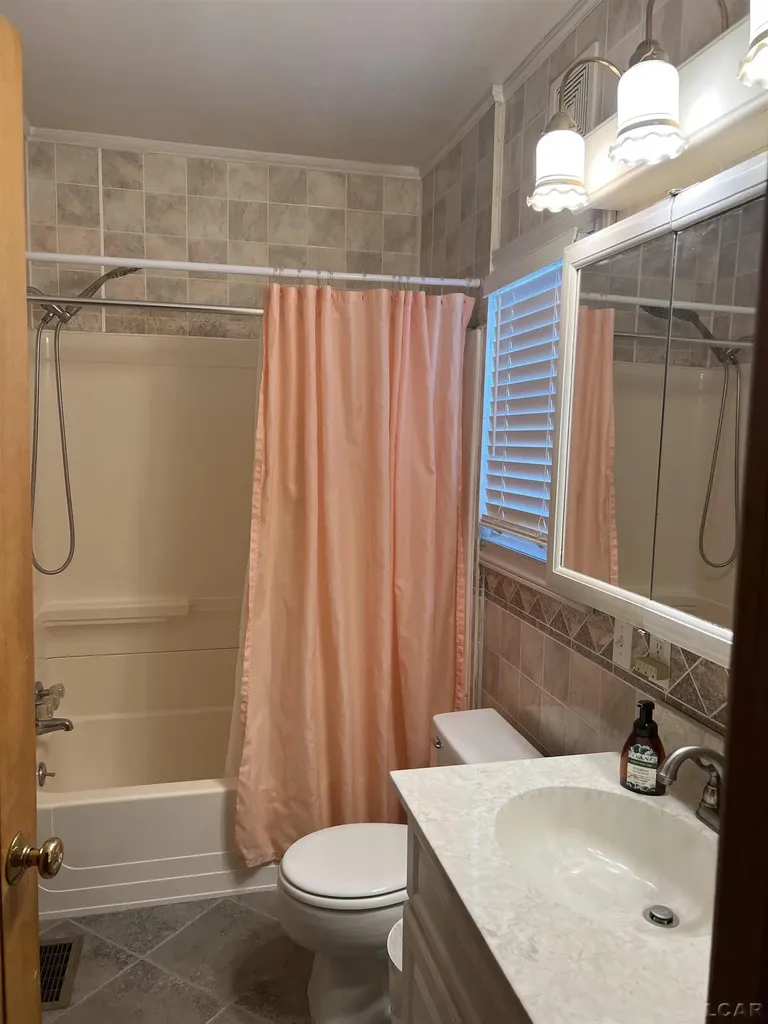 502 Jipson Street Blissfield Township MI 45228