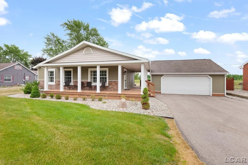 2831 Carson Highway Adrian Township MI 49221