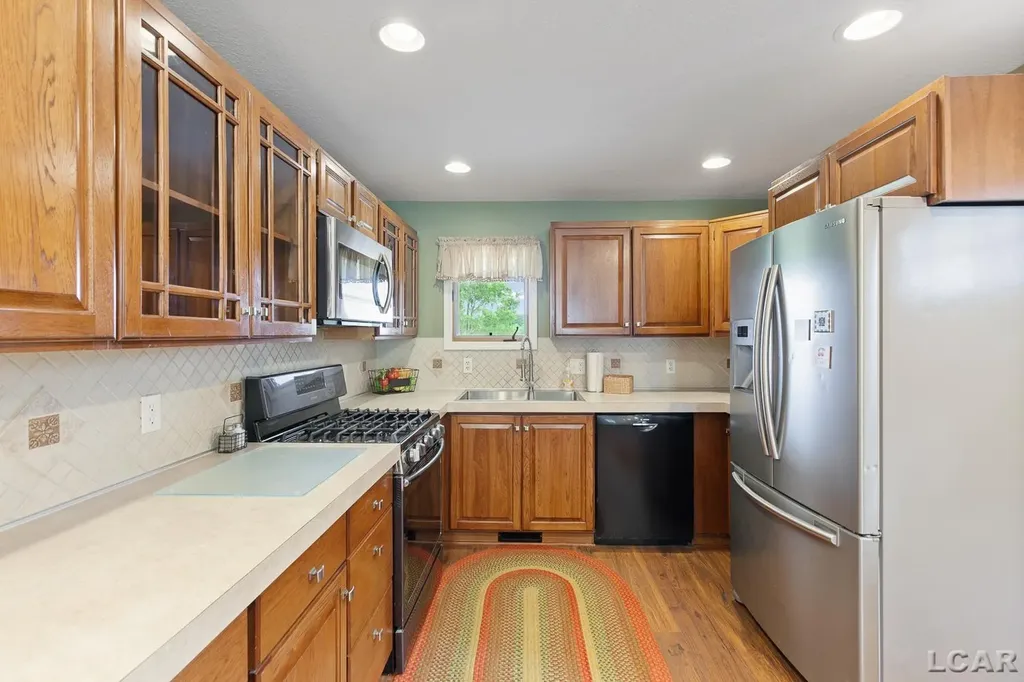2831 Carson Highway Adrian Township MI 49221