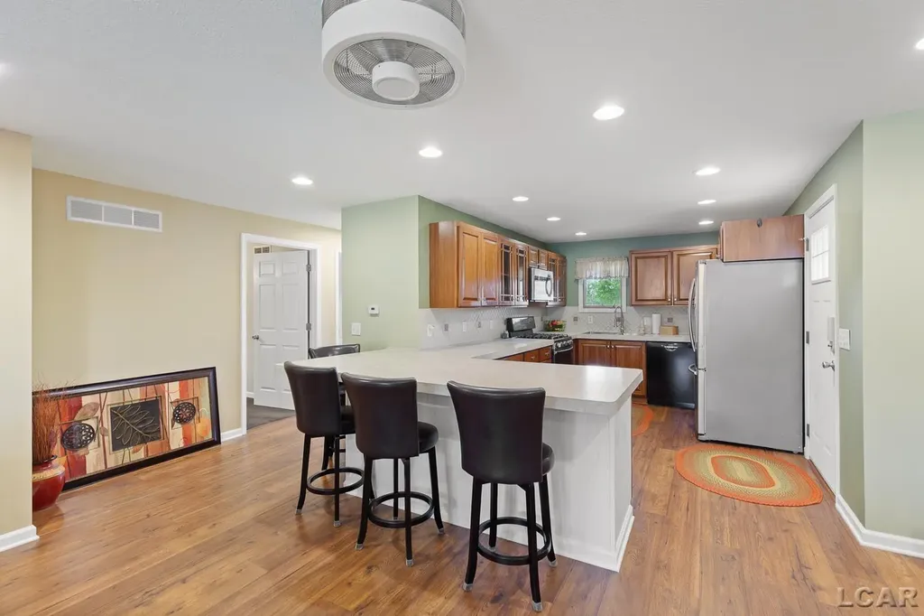 2831 Carson Highway Adrian Township MI 49221