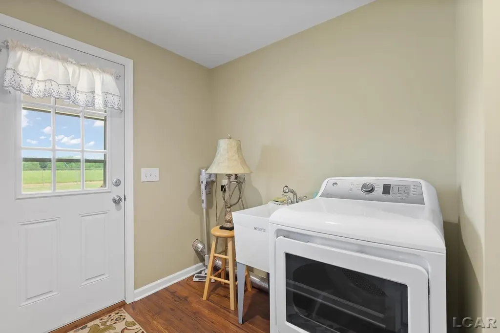 2831 Carson Highway Adrian Township MI 49221