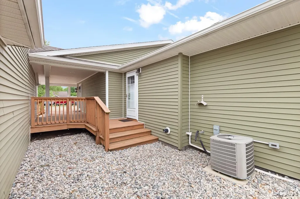 2831 Carson Highway Adrian Township MI 49221