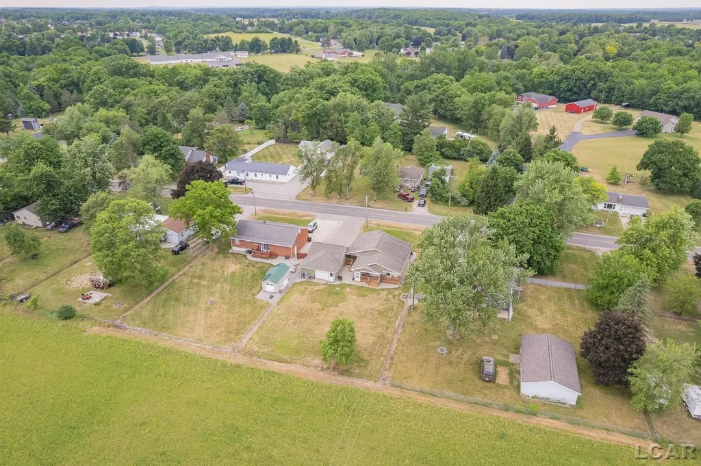 2831 Carson Highway Adrian Township MI 49221