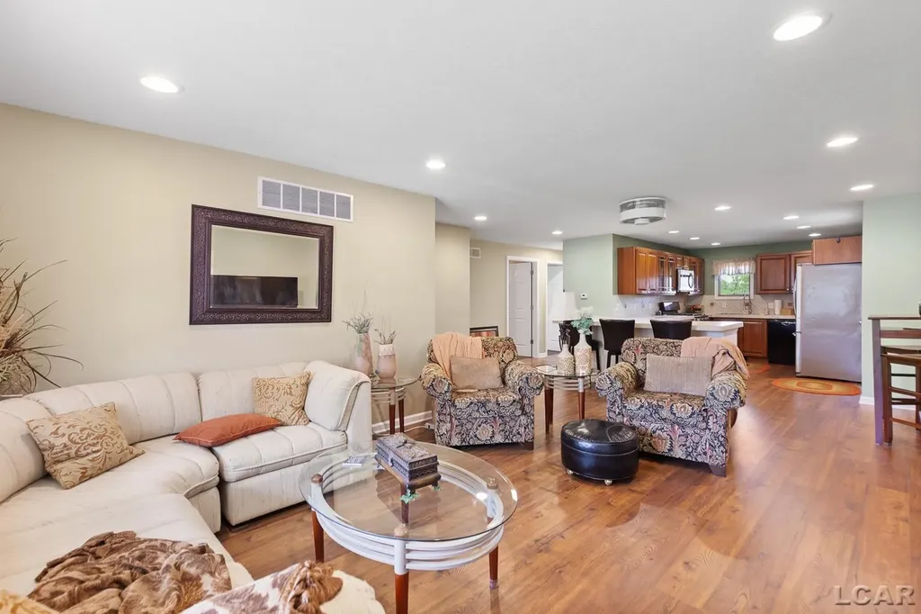 2831 Carson Highway Adrian Township MI 49221