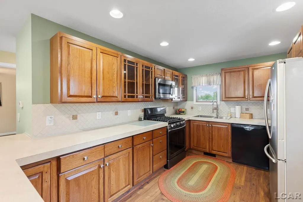 2831 Carson Highway Adrian Township MI 49221
