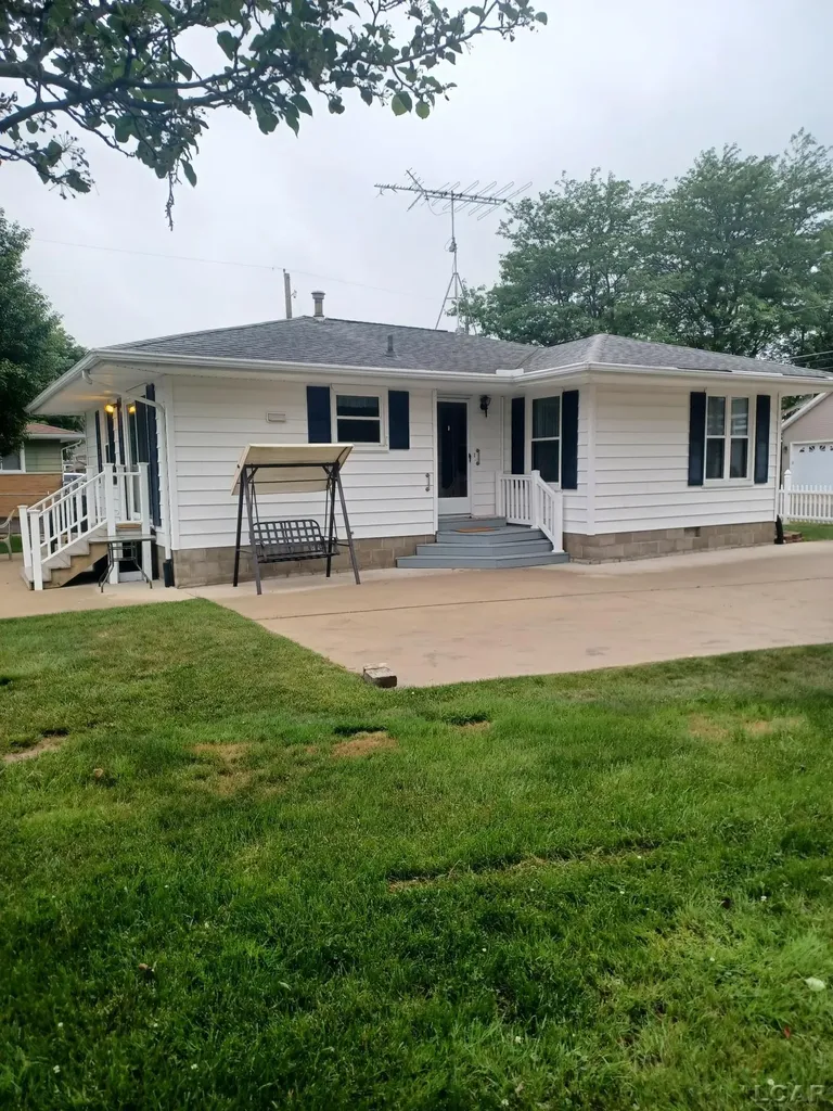 2795 Round Lake Highway Rollin Township MI 49253