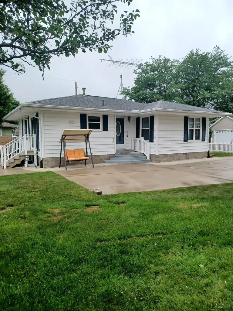 2795 Round Lake Highway Rollin Township MI 49253
