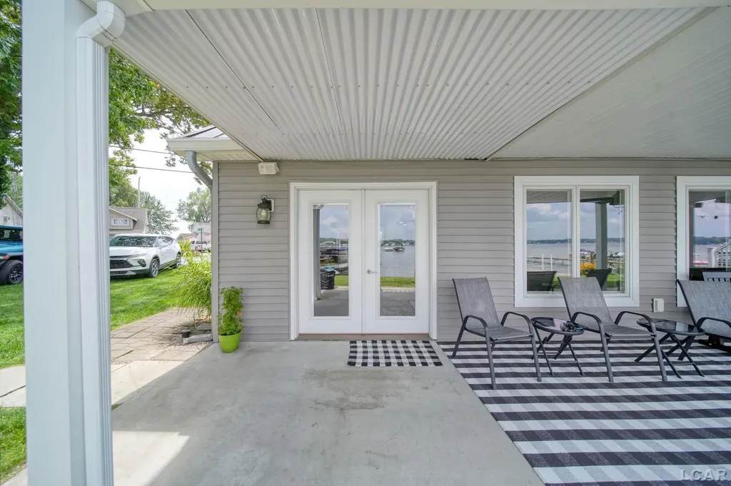 2892 Round Lake Highway Rollin Township MI 49253