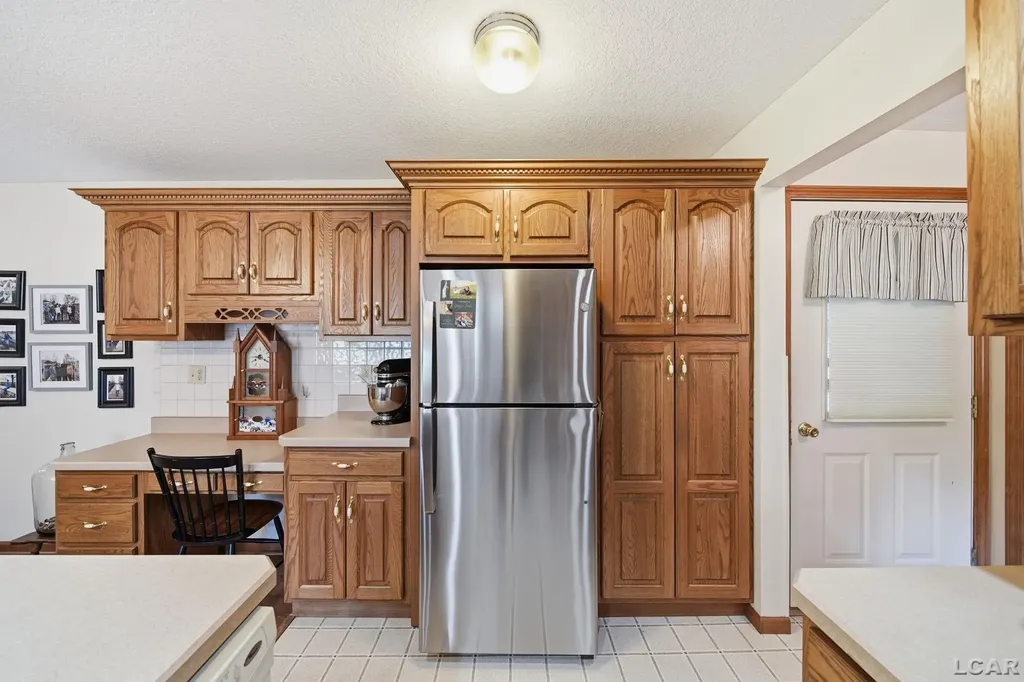 2978 Lee Marie Drive Adrian Township MI 49221