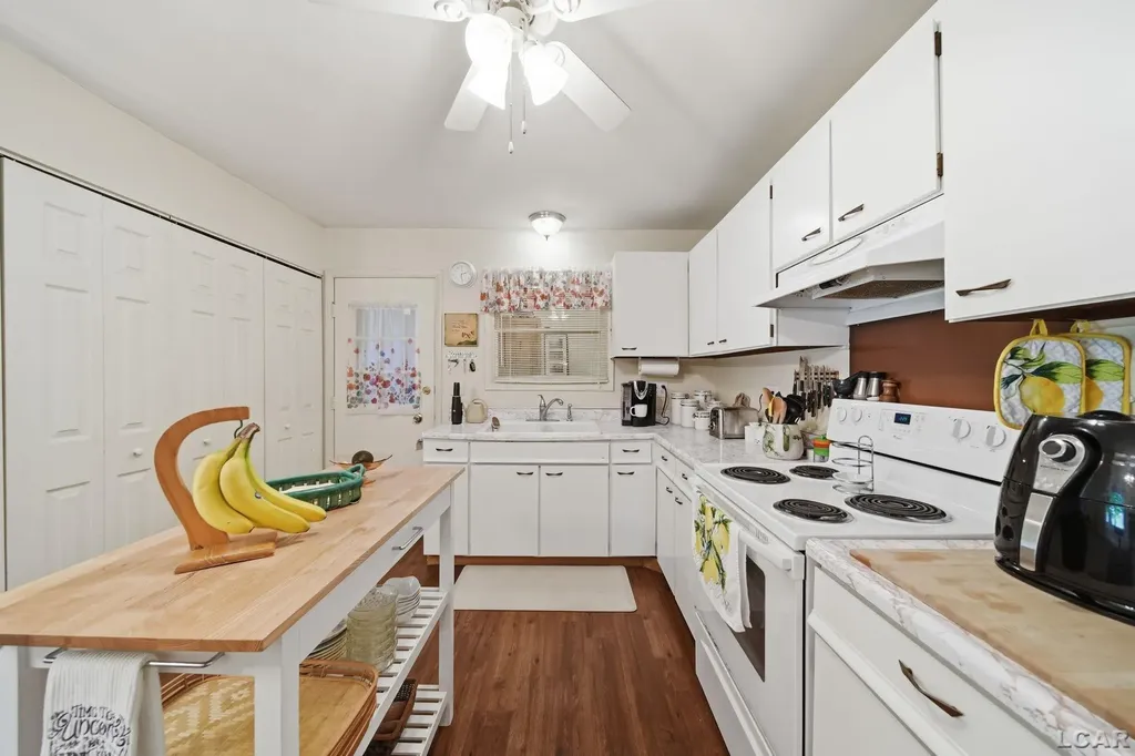 2978 Lee Marie Drive Adrian Township MI 49221