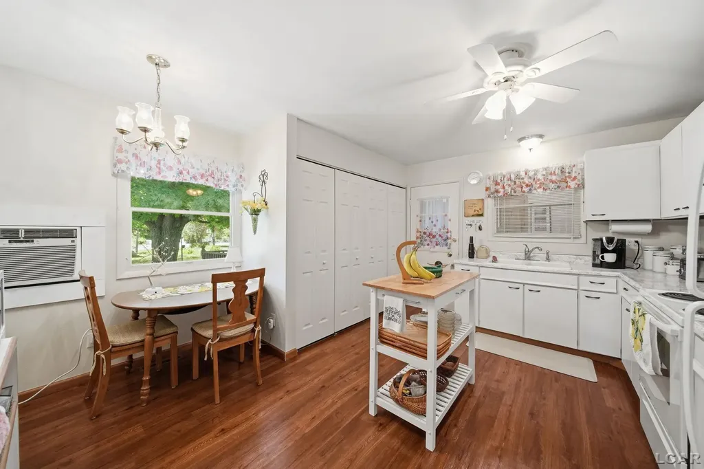 2978 Lee Marie Drive Adrian Township MI 49221