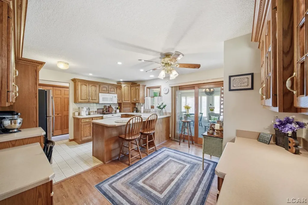 2978 Lee Marie Drive Adrian Township MI 49221