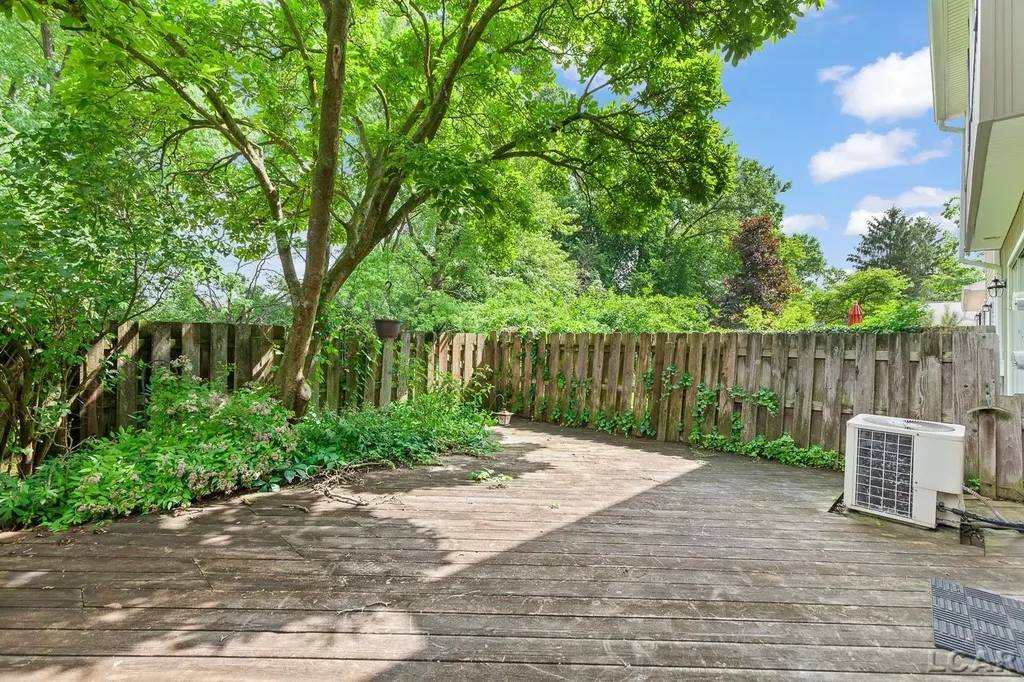 42948 Richards Court Northville Township MI 48167